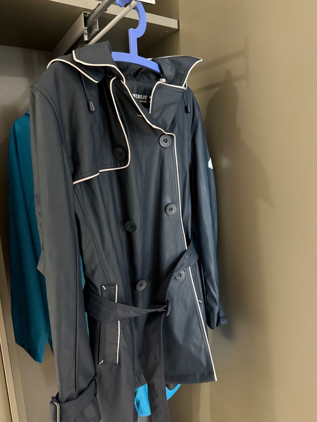 Giacche: Regenjacke Hublot Gr. XL – Usato da Bülach venduto da Berimbau0 8