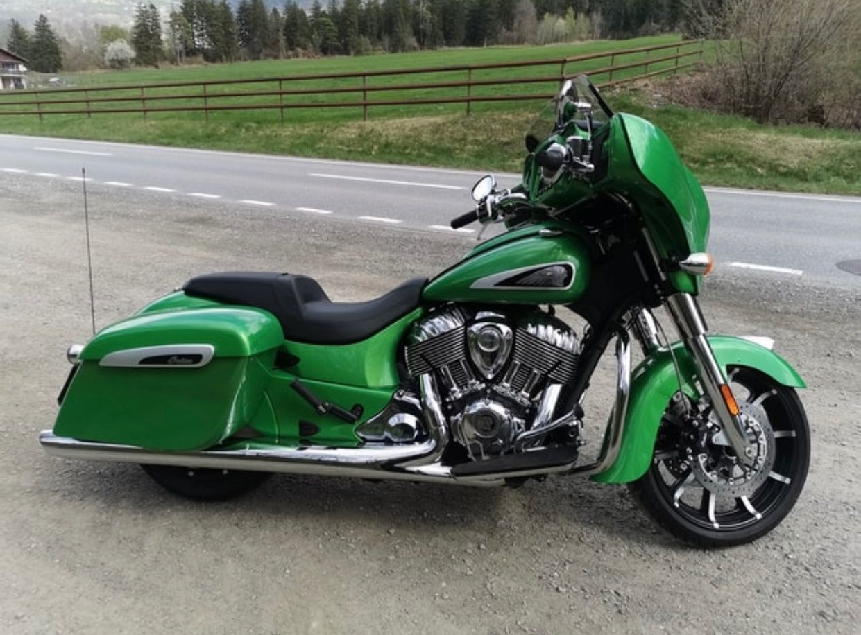 Indian Motorcycle Chopper: Indian Chieftain Limited, Jg. 2020, Farbe einmalig – Gebraucht aus Kerzers von ai1_52j5 1