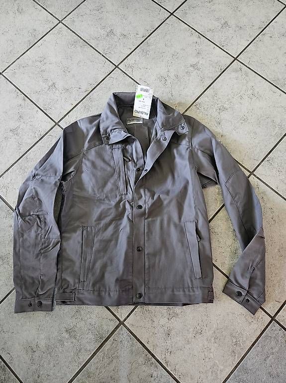 Giacche: Arbeitsjacke – Usato da Sisikon venduto da bryke