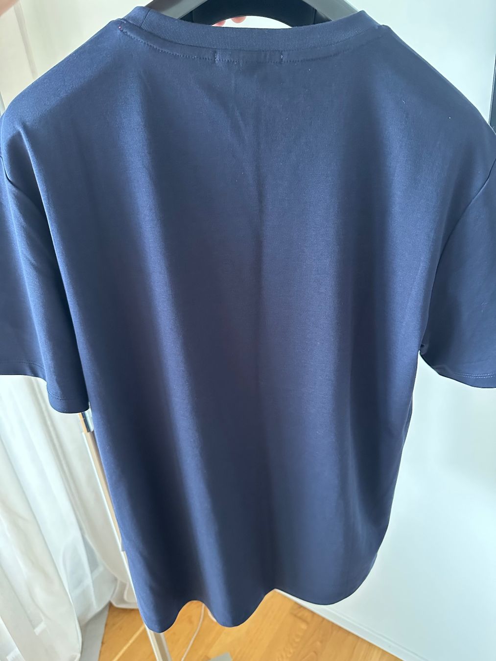 Moncler T-shirt: Moncler T-Shirt – Nuovo (secondo la descrizione) da Altdorf UR venduto da tigerofsweden1 1