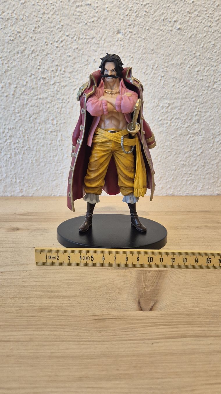 Statuette: One Piece Gol D. Roger Anime Figurine – Usato da Aadorf venduto da Siddhu 2