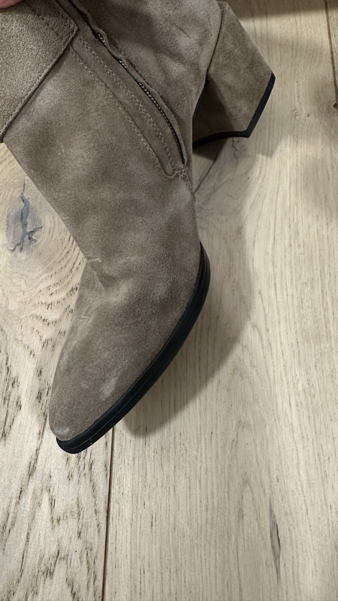 Paul Green Scarpe da donna: Paul green suede ankle boots 38 – Usato da Troinex venduto da AnnaAbanin 4