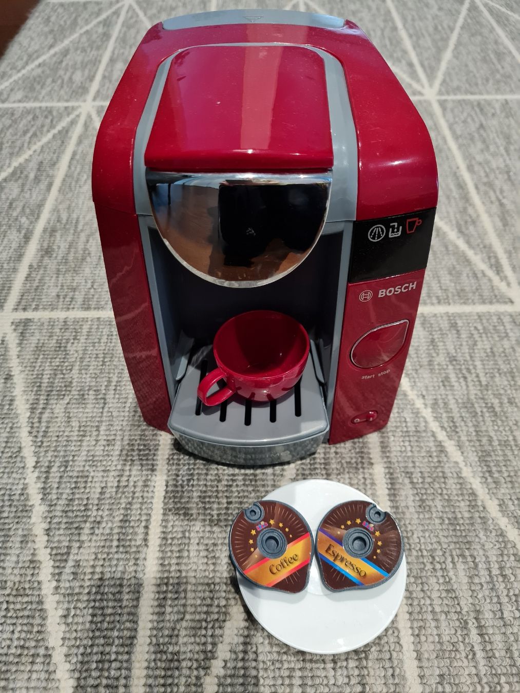 Giocattoli: Kinder Kaffeemaschine – Usato da Tagelswangen venduto da Heaven2501