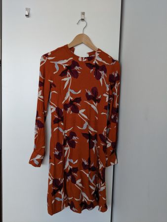 Kleid mit Schnürung Gr. 36