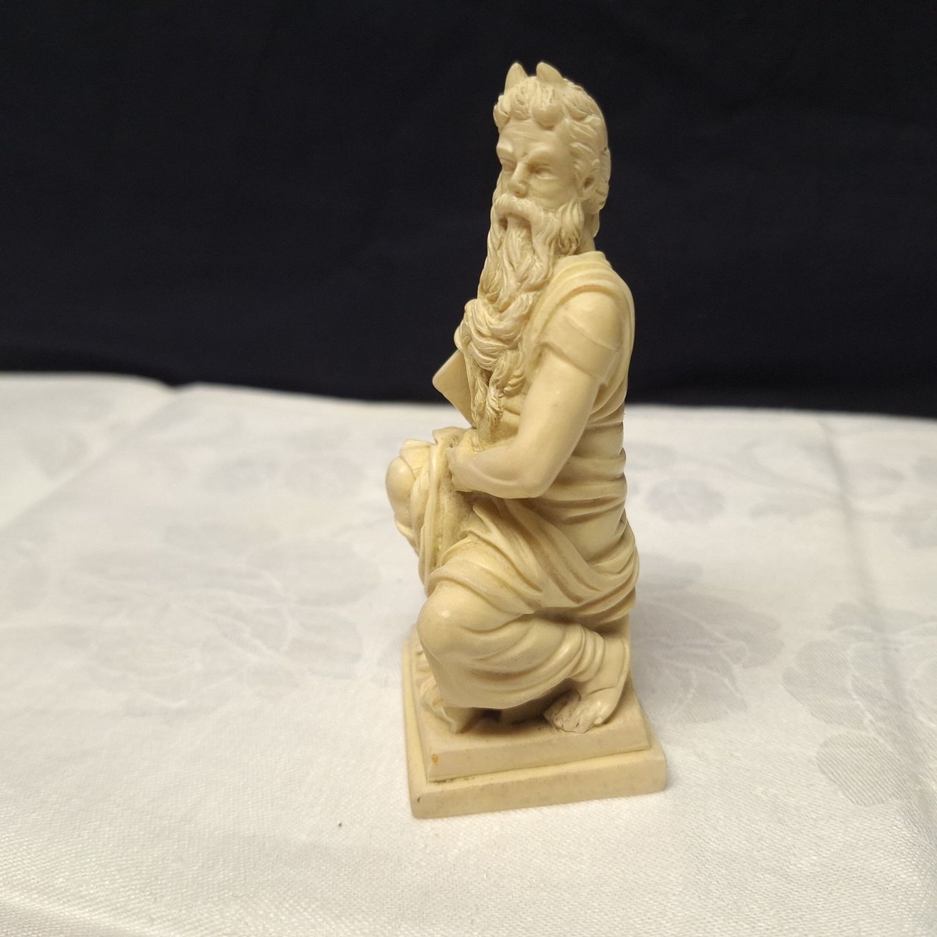 Skulpturen & Statuen: Versand möglich. Ältere Figur, Moses, G.R. – Gebraucht aus Winterthur von Goldpipau 8