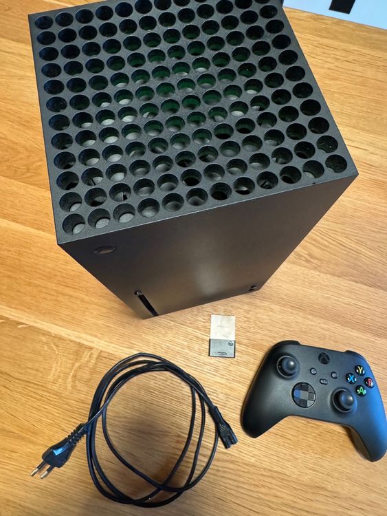 Xbox Series X mit Speichererweiterung Kaufen auf Ricardo