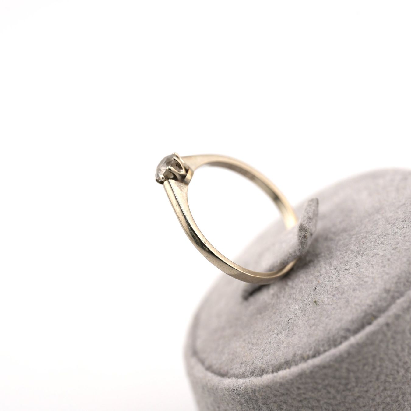Ringe: Solitärring Weissgold 18K – Gebraucht aus Basel von Vip24 2