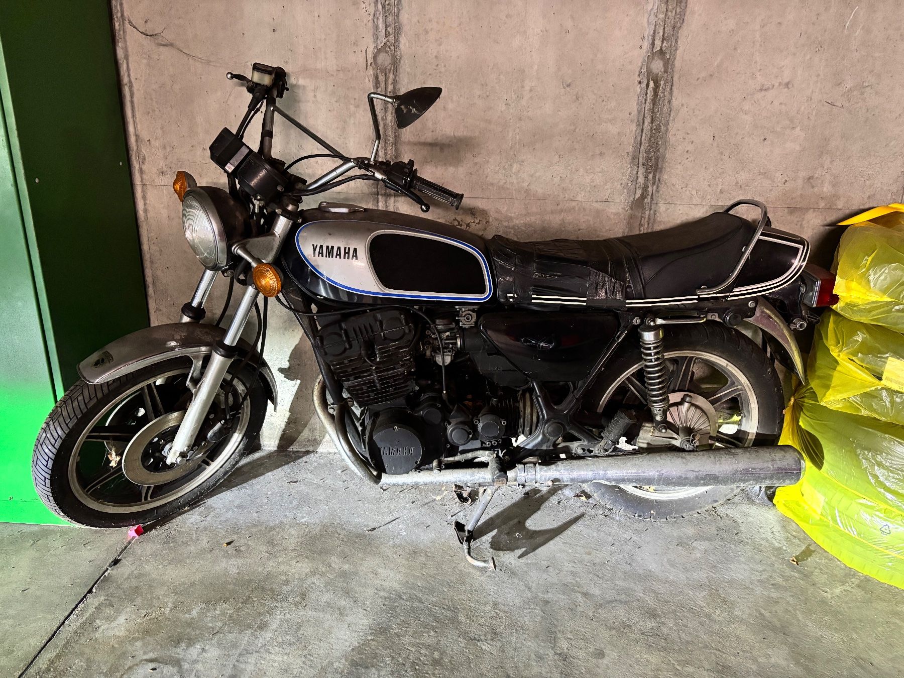 Yamaha Strasse: Yamaha XS 750 – Gebraucht aus Egg b. Zürich von Metzgi73