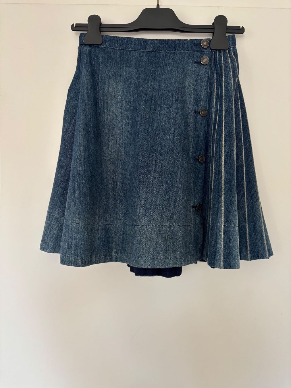 Dior Gonne: DIOR Denimjupe , feinste Baumwolle Gr. 32 – Nuovo (secondo la descrizione) da Herrliberg venduto da mayfi 5