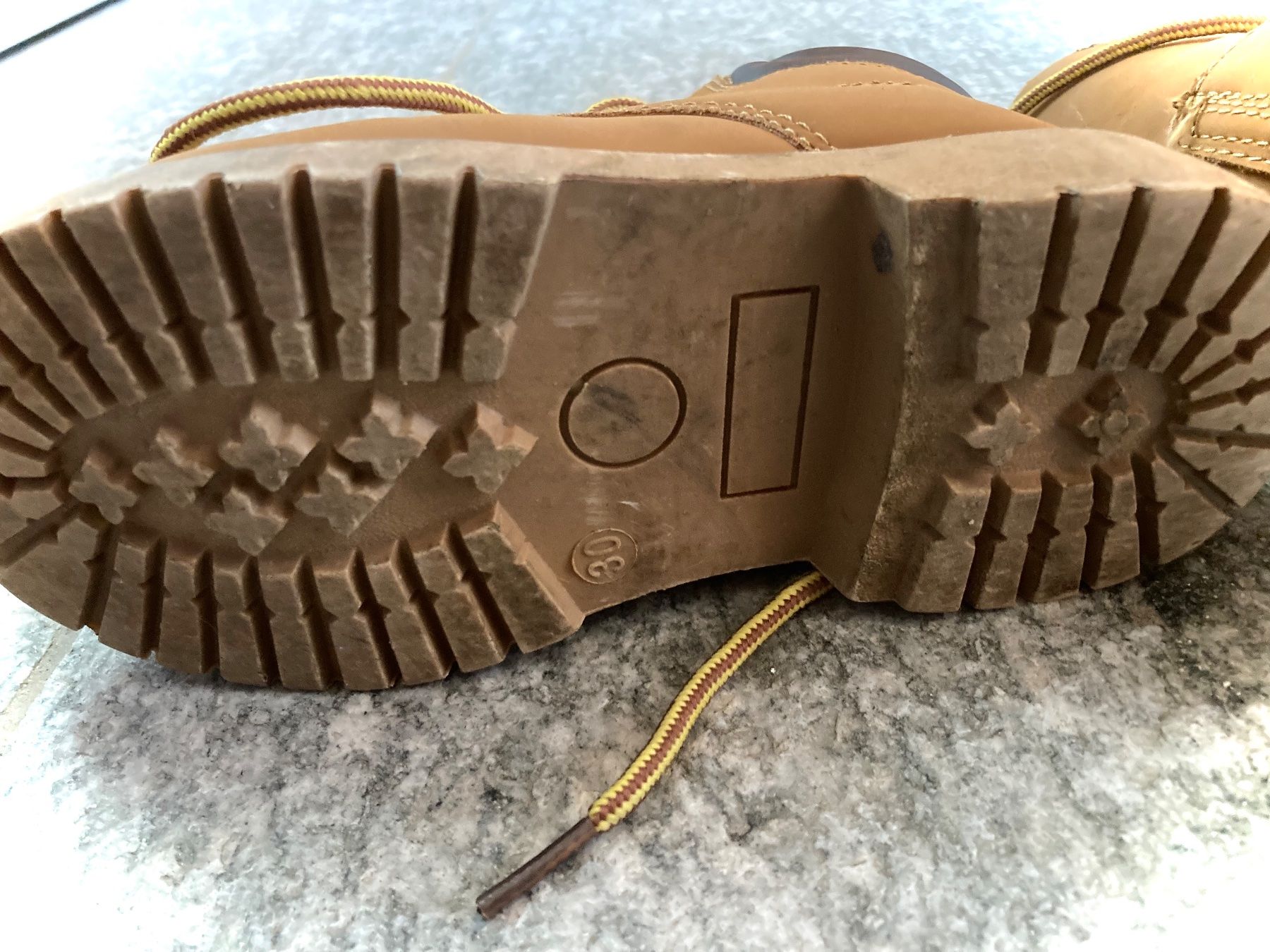 Schuhe für Jungen: Kinderschuhe Beige Gr 30 – Gebraucht aus Soglio von 111Luna111 3