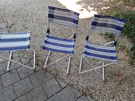 2 Hocker mit Lehne von Crespo sowie 1 Hocker zusätzlich