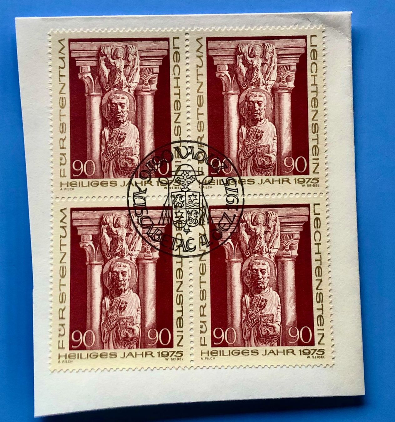 Tutti i francobolli: Briefmarken aus Liechtenstein 4 er Block mit Papier  – Usato da Aarau venduto da Angi-007