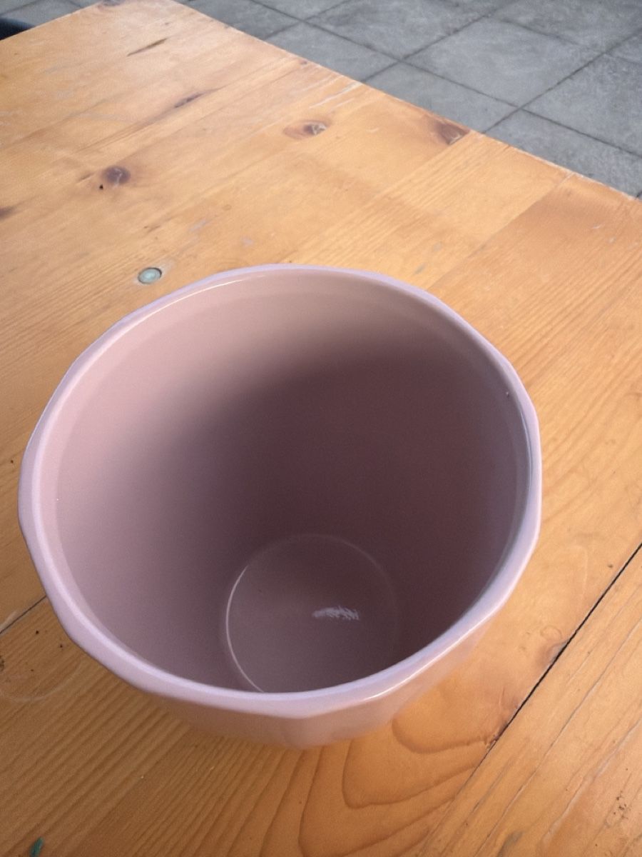 Blumentöpfe: Blumentopf Keramik rosa Durchmesser ca. 11cm  – Neu (gemäss Beschreibung) aus Opfershofen TG von dan_nxk8 1
