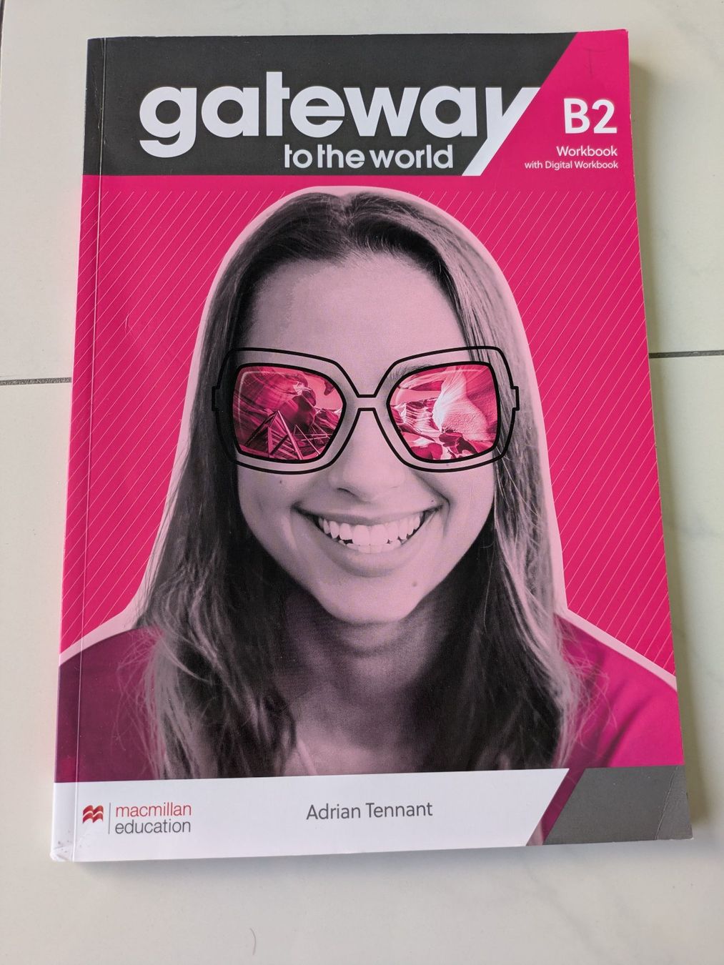 Bücher: Gateway to the World B2 Workbook & Student's Book – Gebraucht aus Uznach von binmaley 5