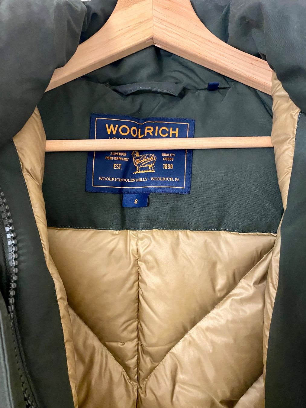 Cappotti: Woolrich Parka – Usato da Schlieren venduto da kaj_xvx7 3