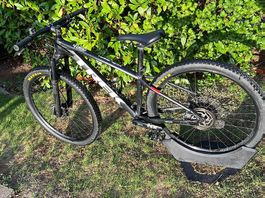 Cross Country-Mountainbike Trek X-Caliber 8 Grösse S