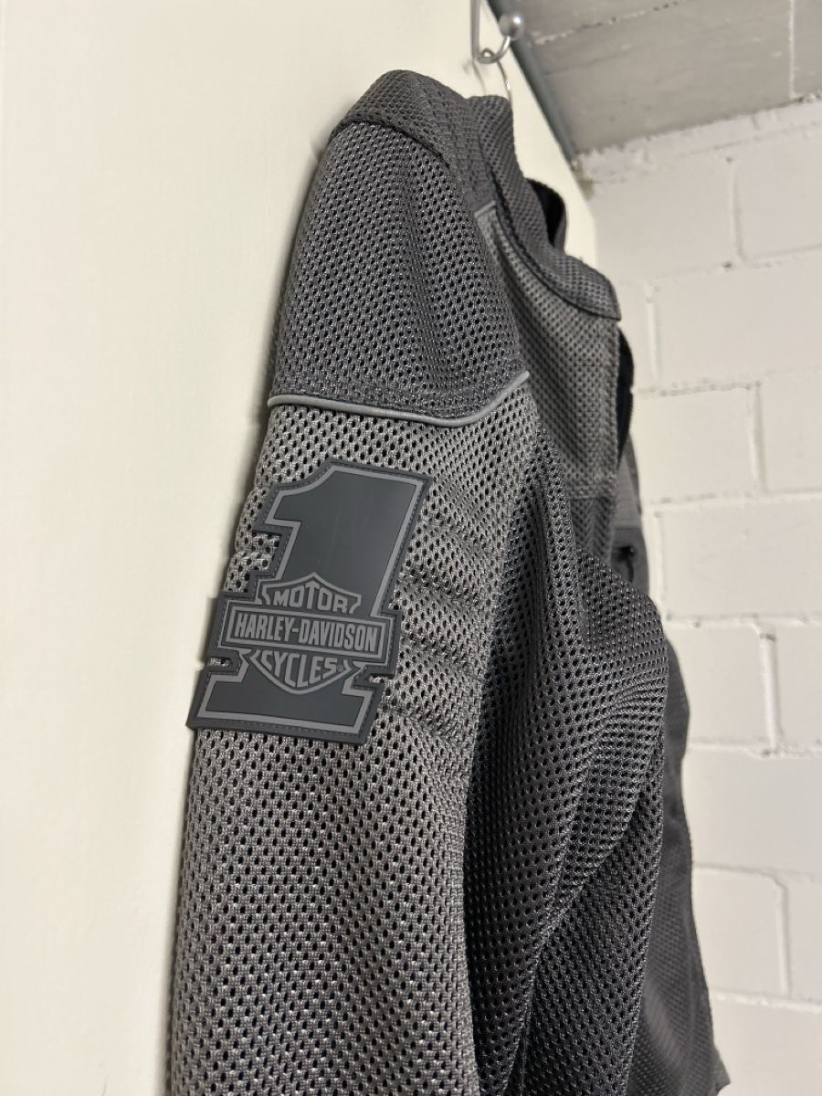 Harley-Davidson Jacken: Sommer Motorradjacke – Gebraucht aus Münchenstein von Cello30 1