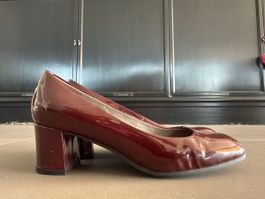 Damenschuhe GEOX Lackleder Bordeaux Grösse 38 guter Zustand