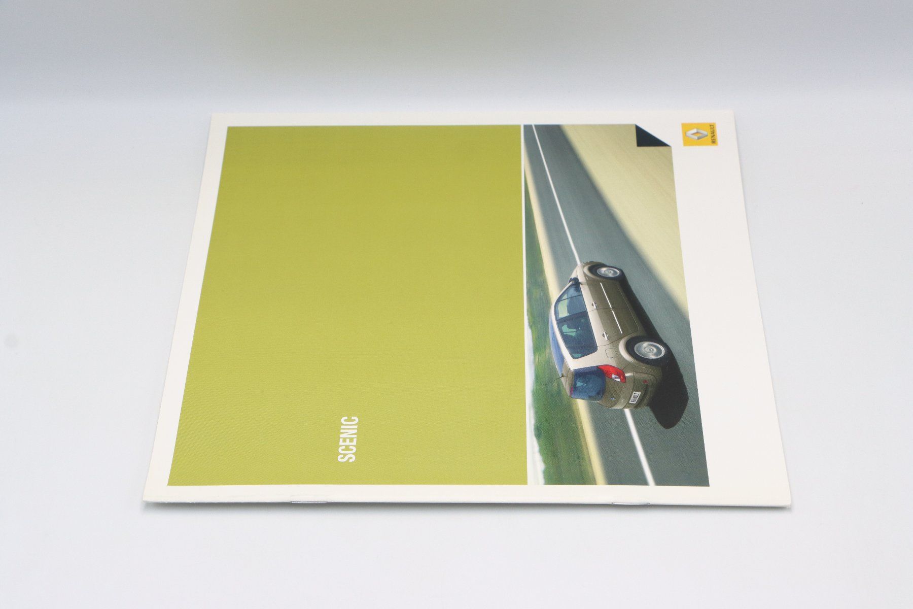 Renault Documenti: Renault Scenic 2008 Prospekt – Usato da Bühl b.Aarberg venduto da Collectorpassions 9