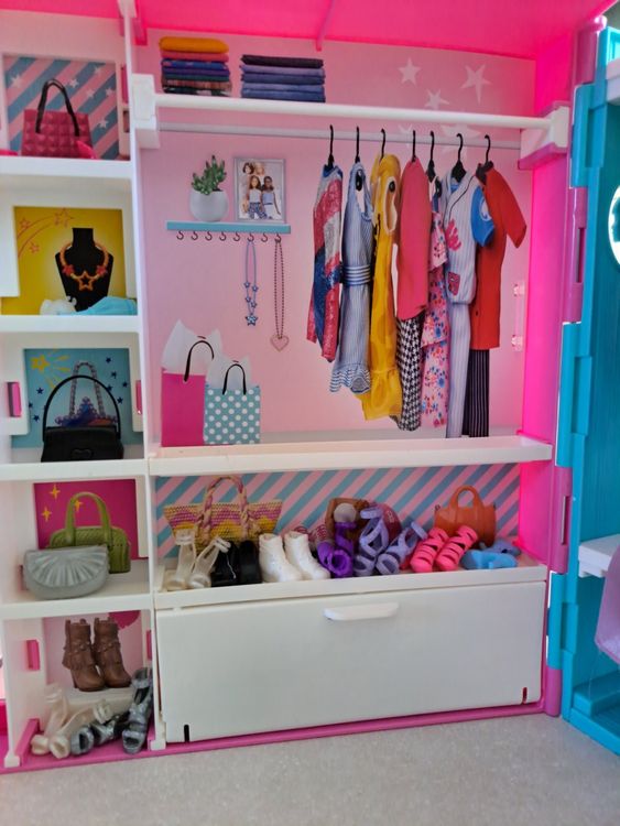 barbie kleiderschrank