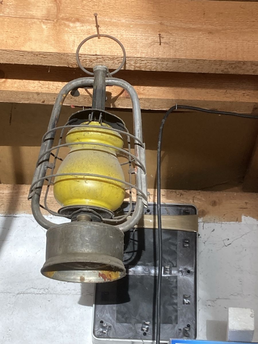 Lampade: Alte Antike Petrollampen – Usato da Wetzikon ZH venduto da Rescanv6