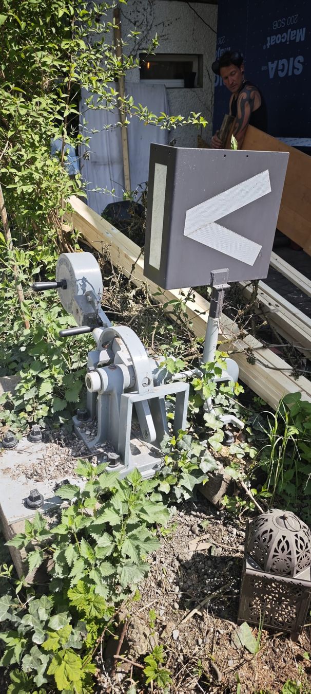 Modellini di ferrovie: Historisches Weichensignal mit Mechanik | DB Loft-Design | V – Usato da Aegerten venduto da Yola_1
