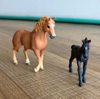 Schleich Pferd mit Fohlen