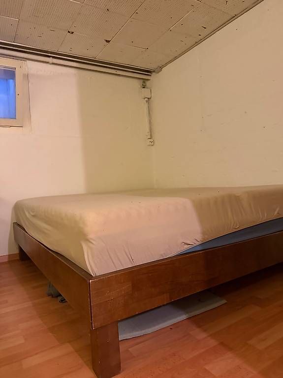 Letti: Bett  – Usato da Solothurn venduto da Jasminxara 1