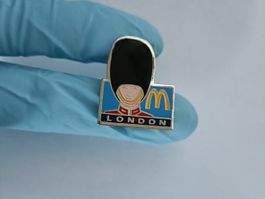 Pin McDonald's London Grenadier Guards - Box 16