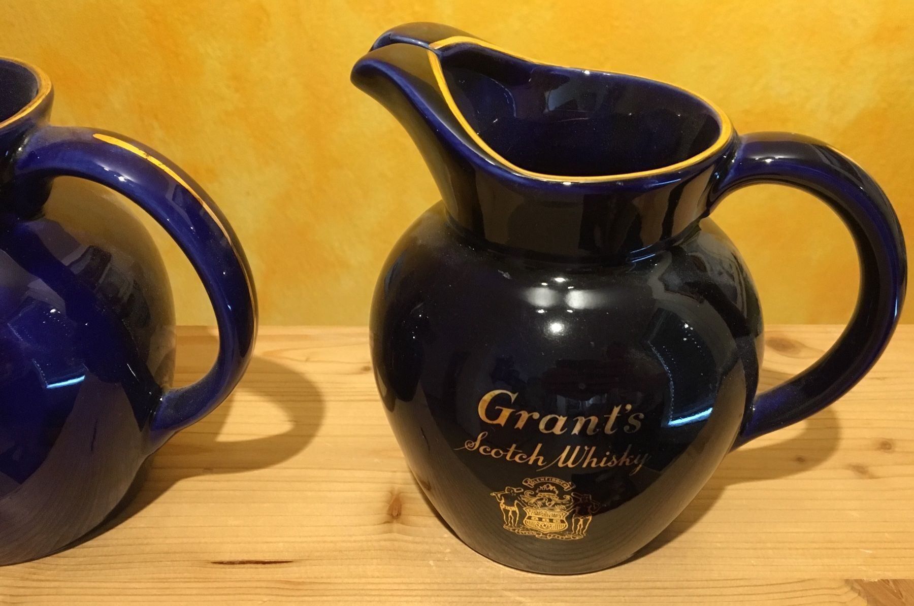 Karaffen: 2 x Whisky Wasserkrug im Set – Gebraucht aus Sevelen von Ritiplampi 1