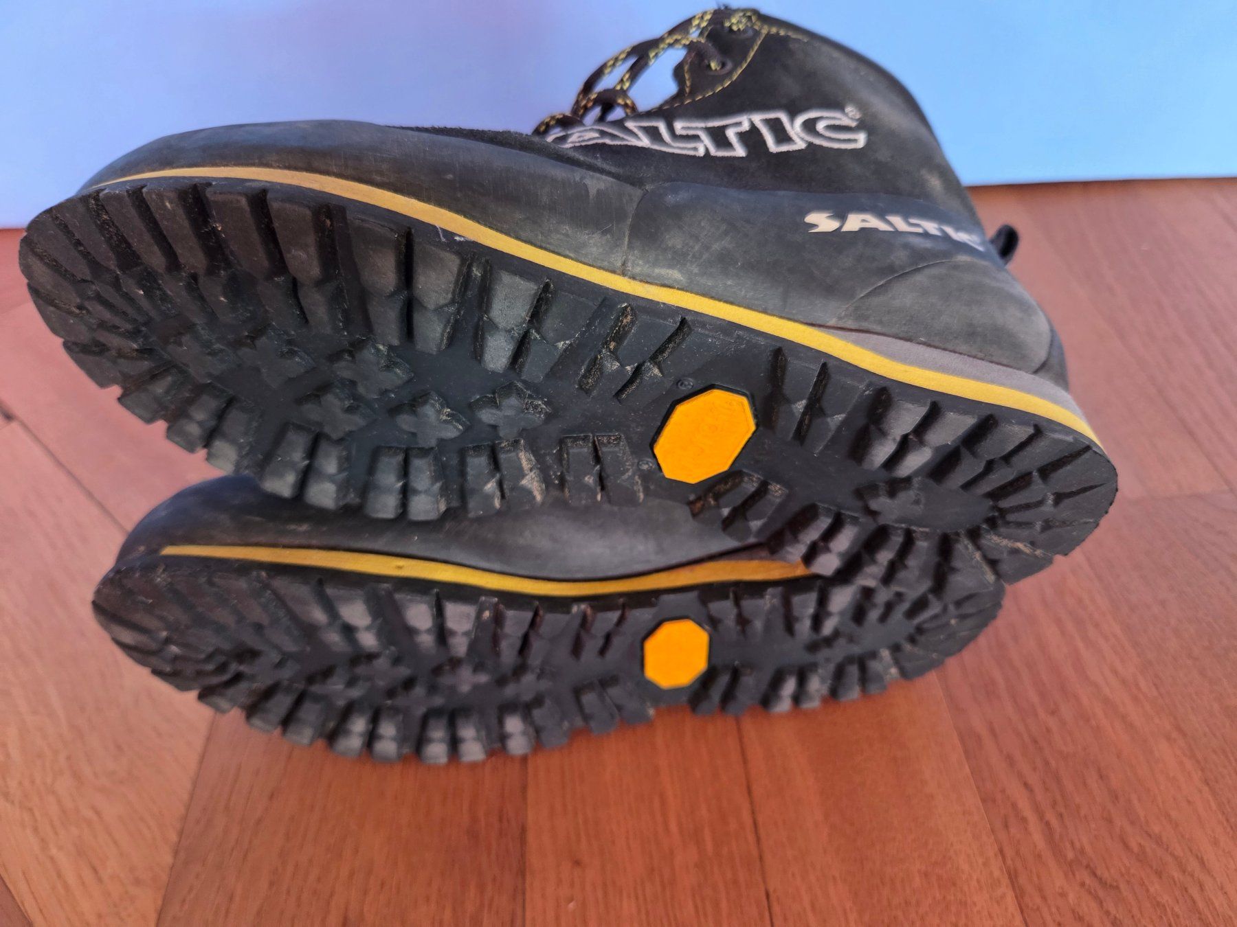 Scarpe da uomo: Wanderschuhe/Trekkingschuhe Saltic Selva GTX, Gr. 41.5 – Usato da Bern venduto da Cvbn 4