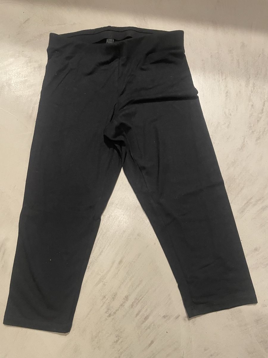 Skims Leggings: Skims capri – Usato da Le Châble VS venduto da lou_bt2y