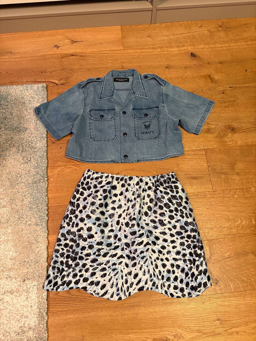 Camicette: Cooles Jeanshemd, Crop Style, , Grösse L neue – Nuovo (secondo la descrizione) da Gutenswil venduto da mse_hbj5 6