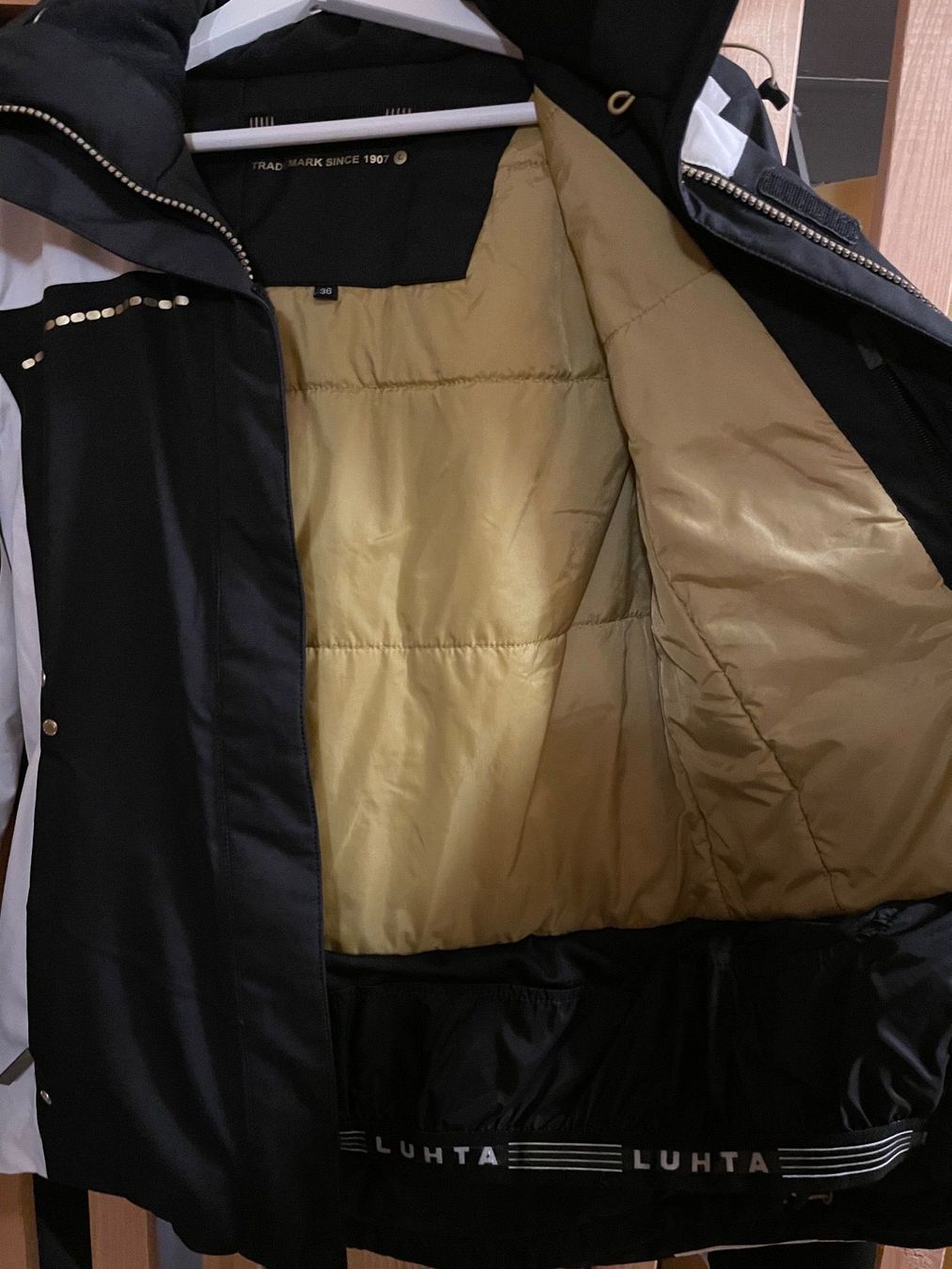 Giacche: Ski Jacke Damen Gr. 36 – Usato da Schwerzenbach venduto da coccanella 1