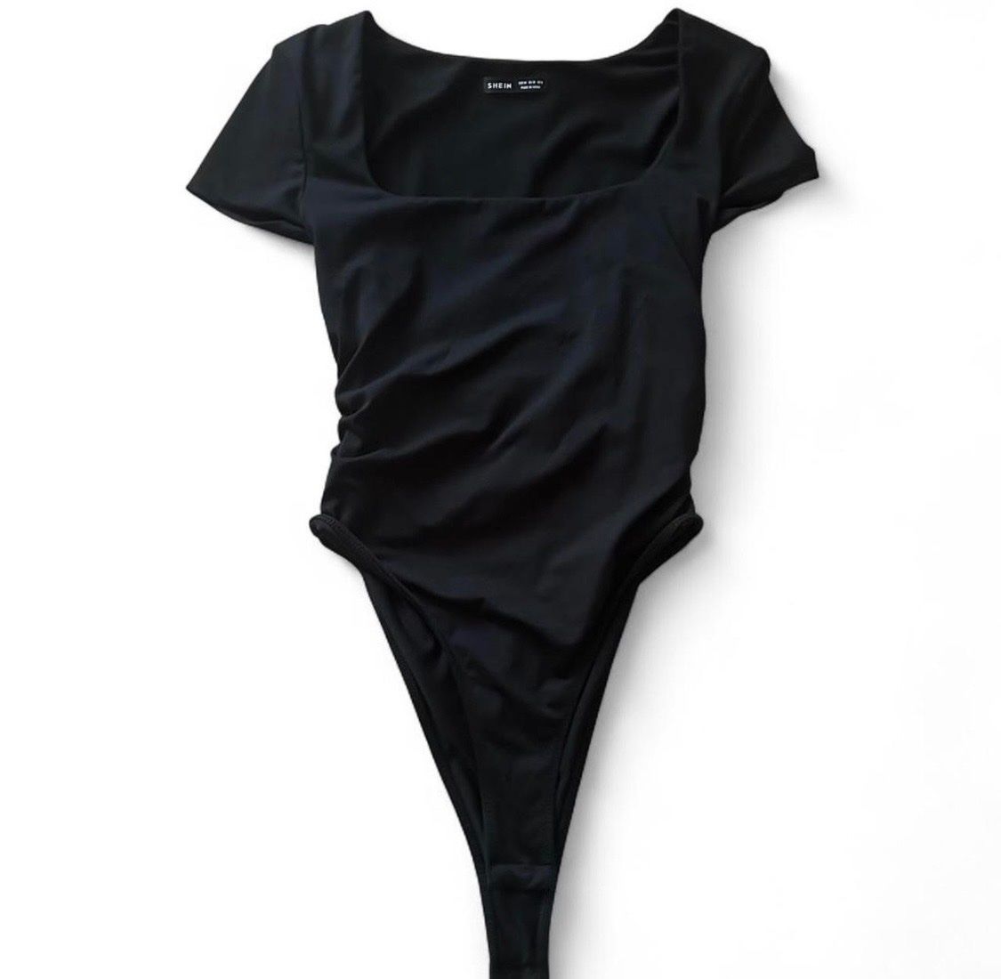 Shein Tops: Damen Body Kurzarm – D'occasion à Bern par nid_nwq5