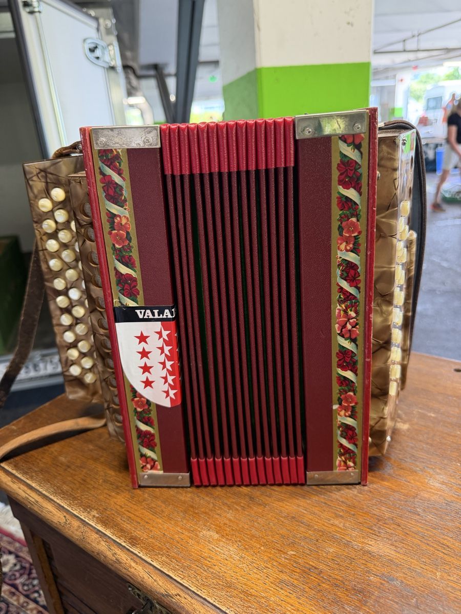 Instruments de musique: Schwyzerörgeli Rud.Stalder – D'occasion à Domdidier par Watch3210