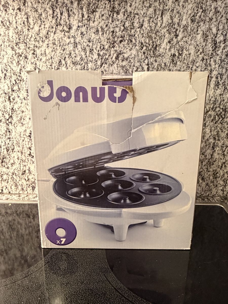 Küchengeräte: Donut Maschine – Gebraucht aus Pfäffikon ZH von she_qkn2 1