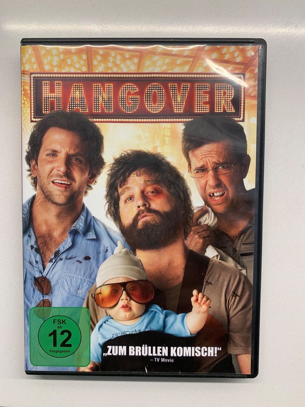 Tutti i DVDs: DVD Hangover – Usato da Zug venduto da celinaweiss