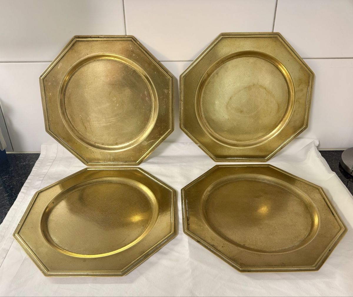 Piatti: 4 Stk Vintage Messing-Platzteller – Usato da Schwerzenbach venduto da schwerzi70 1