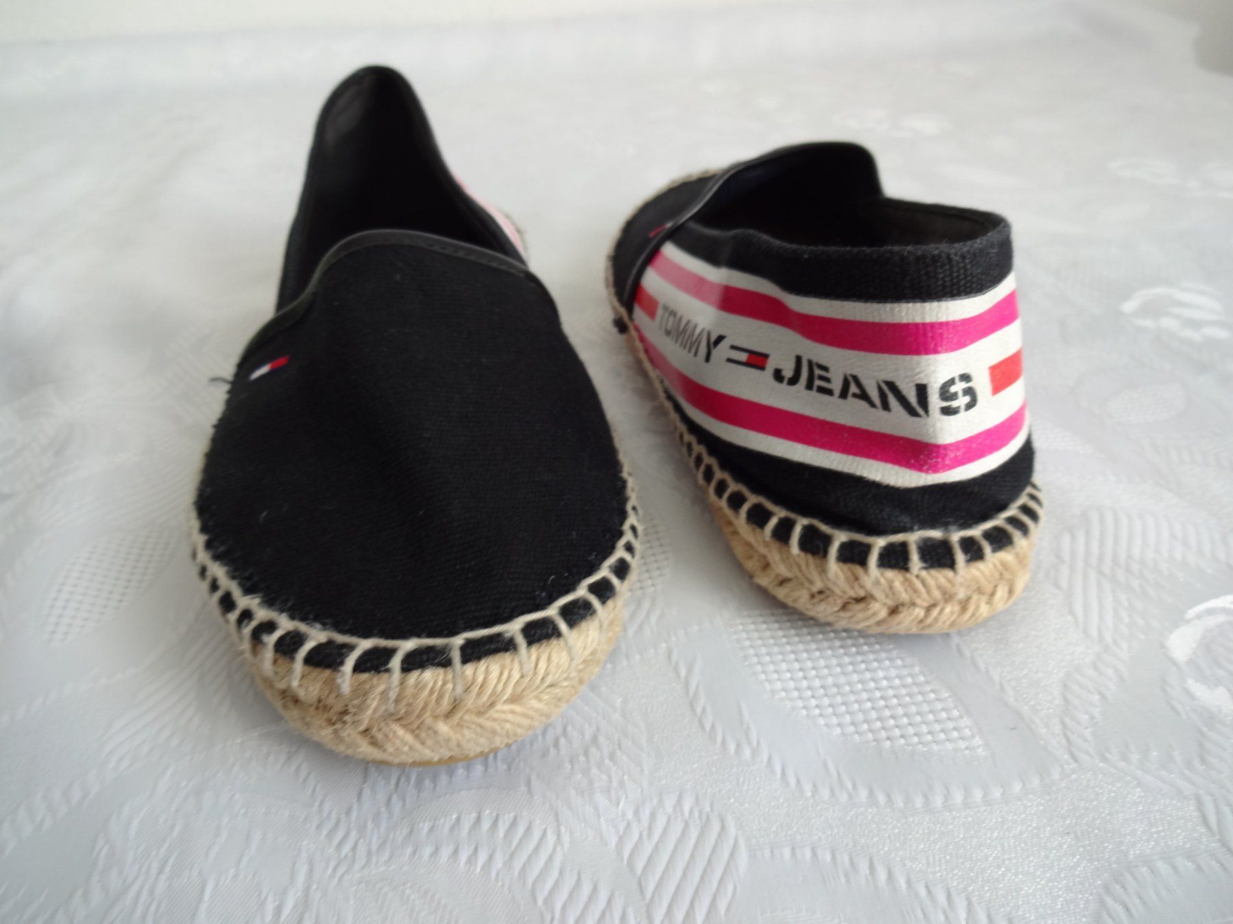 Tommy Hilfiger Scarpe da donna: Tommy Jeans Schuhe Nr. 38 – Usato da Frauenfeld venduto da rey06 2
