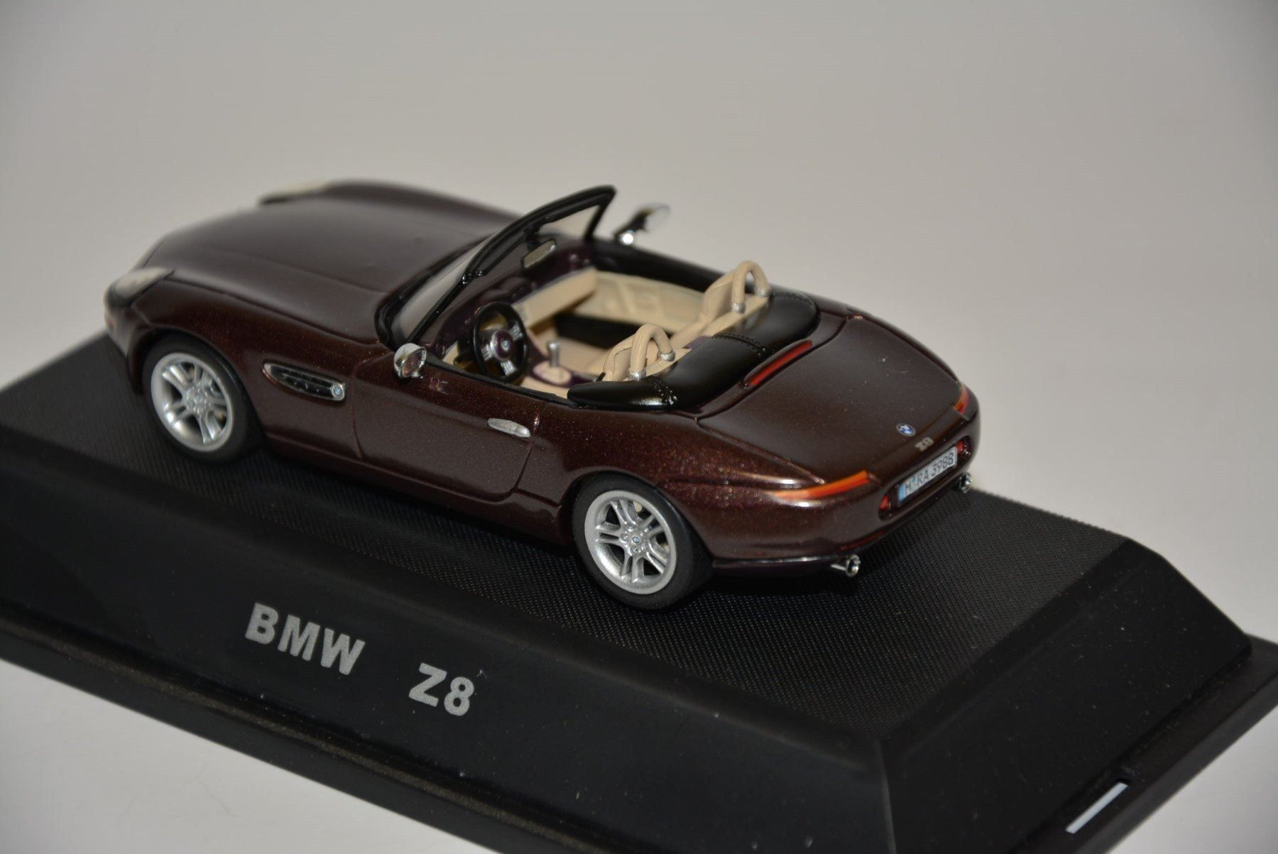 BMW Modellini d'auto: BMW Z8 , Criollo Red , Jadi , 1:43 – Nuovo e nell'imballaggio originale da Goldach venduto da Feivel9 8