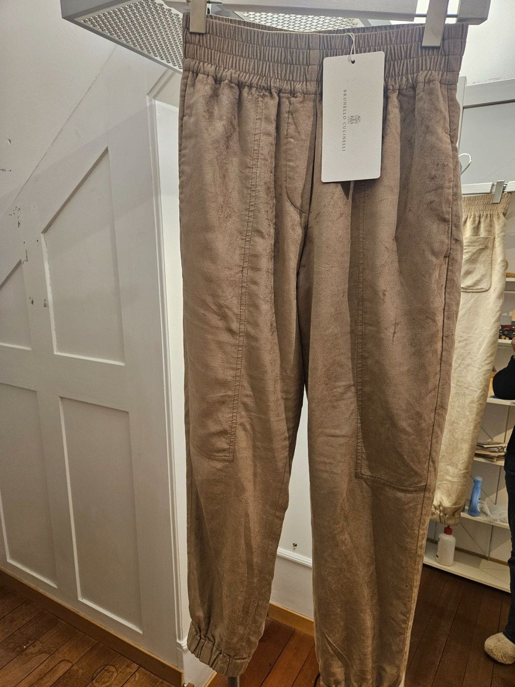 Brunello Cucinelli Pantaloni: Brunello Cucinelli Hose Neue Saison 1450.- – Nuovo (secondo la descrizione) da Bern venduto da Alea6892