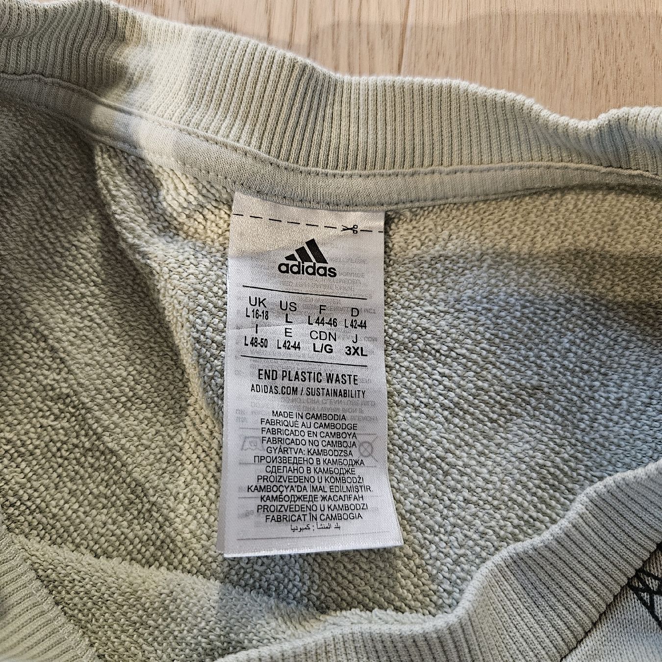 Adidas Pullover & Sweatshirts: Adidas Pullover – Gebraucht aus Rüschlikon von niwa 1