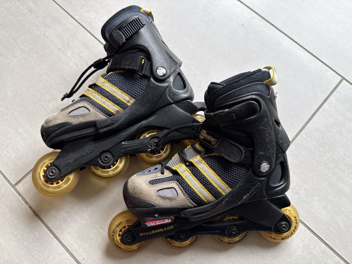 Inline-Skating & Rollschuhe: Rollschuhe Rollerblade Grösse 32-37 – Gebraucht aus Winterthur von Masi2003