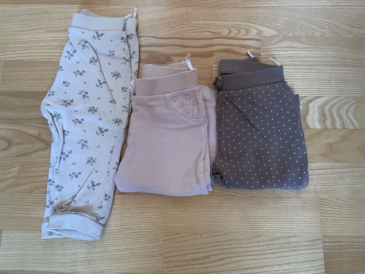Lotti & Set di vestiti: Kleiderpaket, Gr. 80/86, Mädchen – Usato da Rorschacherberg venduto da kat_7lhp 5