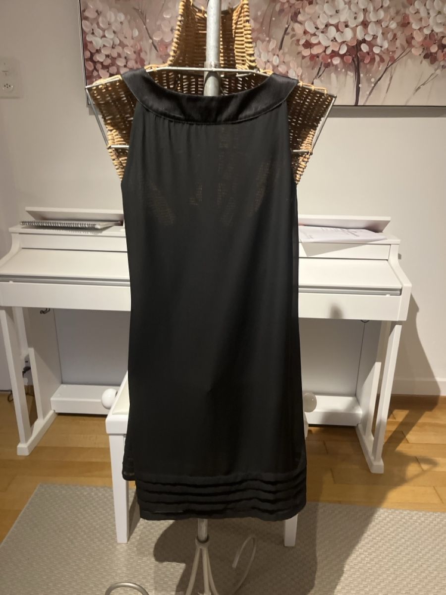 H&M Vestiti: Elegantes, schwarzes Kleid, H&M, 36 – Usato da Solothurn venduto da Bobesch08 2