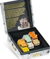 Corgi Toys Modellini d'auto: WALLACE & GROMMIT AUSTIN A35 3er SET CORGI – Nuovo e nell'imballaggio originale da Suhr venduto da Moebelsiralfred 2