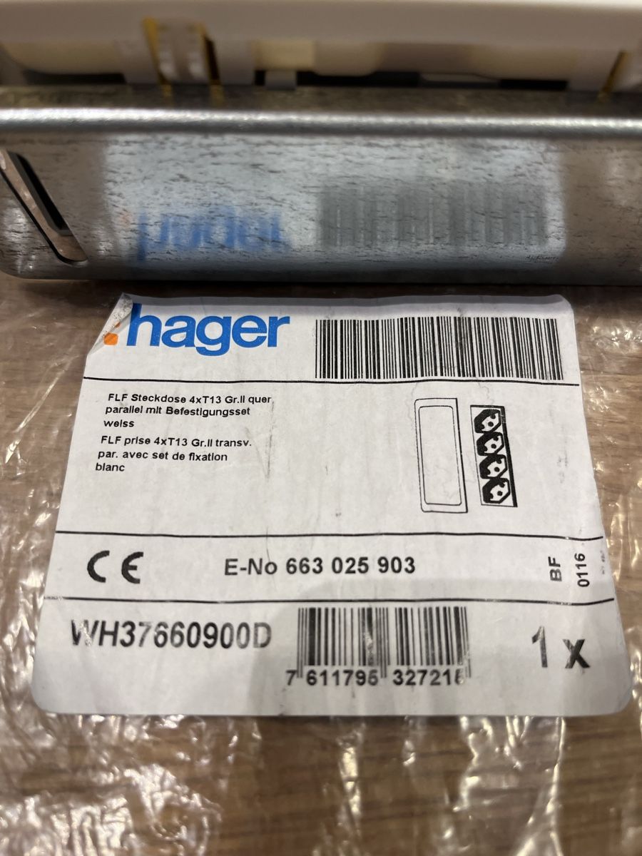 Hager Fiches d'alim.: Hager FLF Steckdose 4xT13 – Neuf (Voir description) à Altikon par Norealis 1