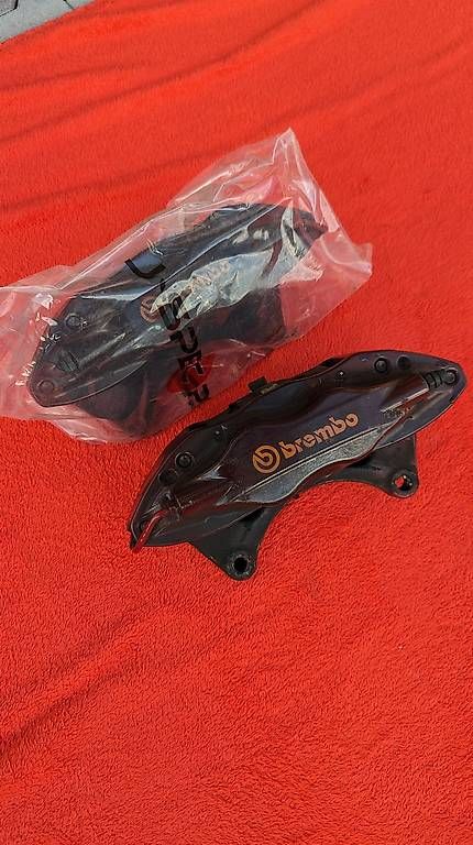 Toutes les pièces auto: Bremssättel Mitsubishi Evo X – D'occasion à Döttingen par alfisti124 4