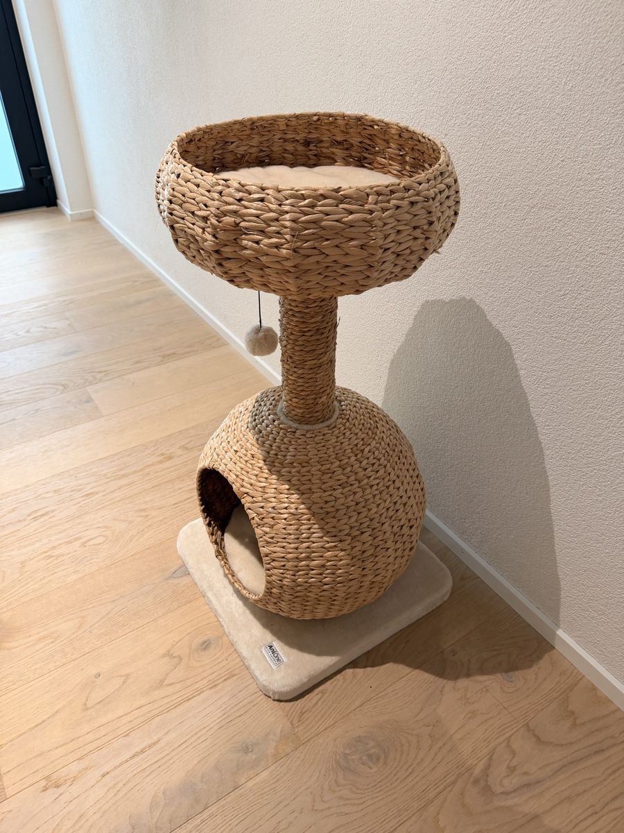 Tiragraffi: Kratzbaum Katze Natur Rattan – Usato da Uster venduto da Eric_96 3